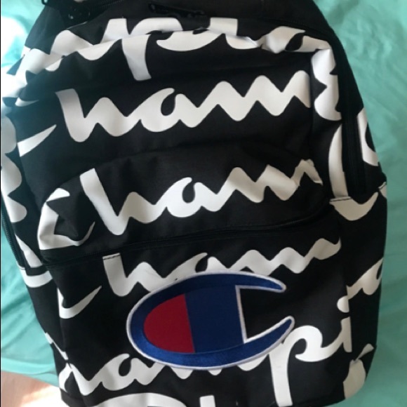 Champion Bag - Picture 2 of 2